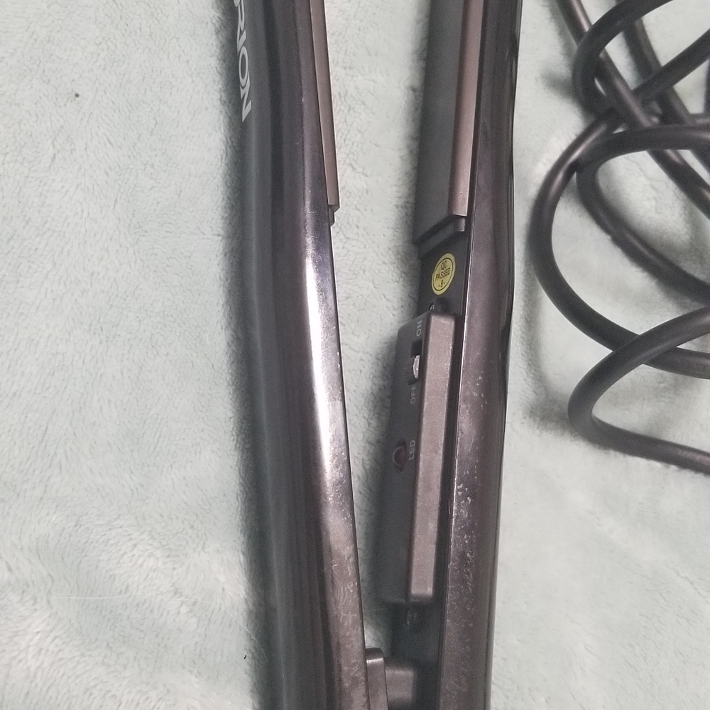 Lorion Flat Iron